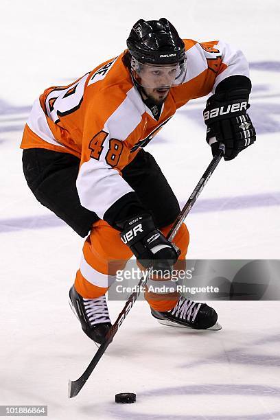 Danny Briere of the Philadelphia Flyers handles the puck against the Chicago Blackhawks in Game Four of the 2010 NHL Stanley Cup Final at Wachovia...
