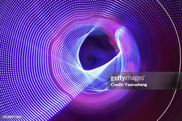 abstract colorful background freezelight curves - pose longue photos et images de collection
