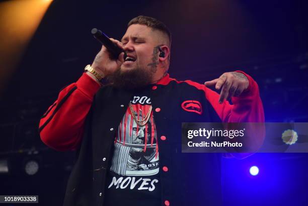 British singer and songwriter Rag 'N Bone Man performs on stage during day two of RiZE Festival, Chelmsford on August 18, 2018.