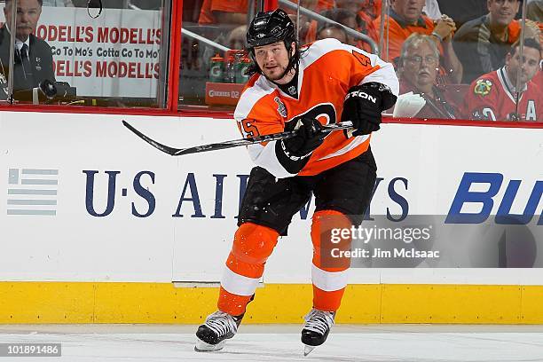 Arron Asham of the Philadelphia Flyers skates in Game Four of the 2010 NHL Stanley Cup Final against the Chicago Blackhawks at Wachovia Center on...