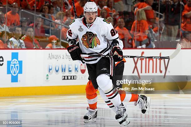 Tomas Kopecky of the Chicago Blackhawks skates against the Philadelphia Flyers in Game Four of the 2010 NHL Stanley Cup Final at Wachovia Center on...