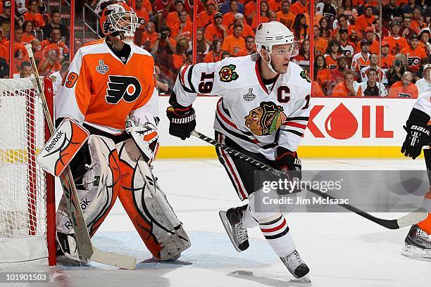 Jonathan Toews of the Chicago Blackhawks skates in front of Michael Leighton of the Philadelphia Flyers in Game Four of the 2010 NHL Stanley Cup...