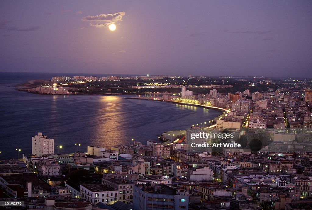 Cuba, Havana, skyline at night