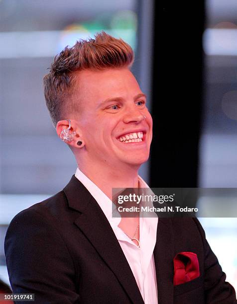 Ben Langmaid of La Roux performs on ABC's "Good Morning America" at ABC Studios on June 9, 2010 in New York City.