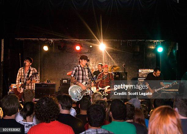 Matthew Ridenour Matt Ridenour Photos and Premium High Res Pictures - Getty Images