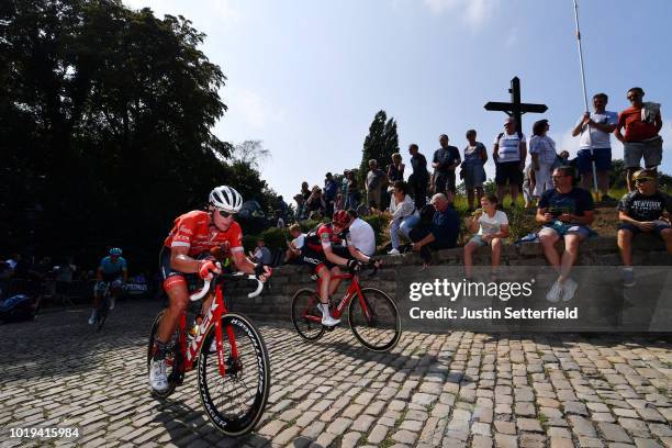 Ryan Mullen of Ireland and Team Trek Segafredo / Nathan Van Hooydonck of Belgium and BMC Racing Team / Muur van Geraardsbergen / Fans / Public /...