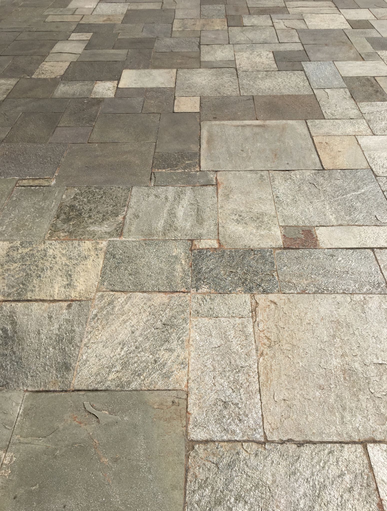 pavimenti pietra naturale