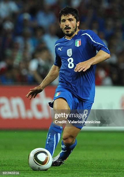 Gennaro Gattuso of Italy in action during the international friendly match between Switzerland and Italy at Stade de Geneve ahead of the FIFA World...