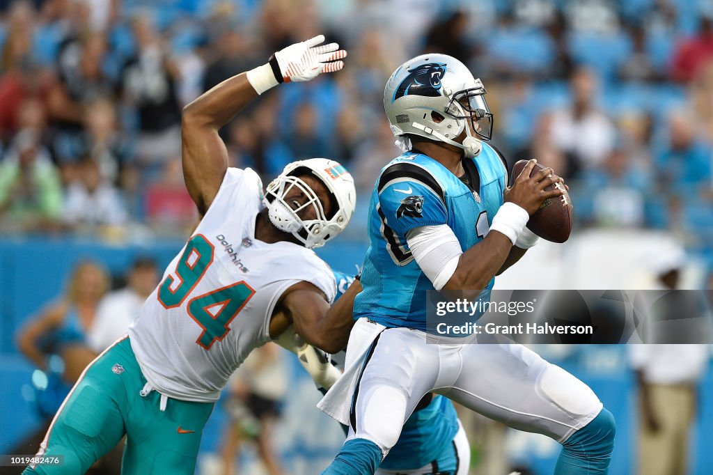 Miami Dolphins v Carolina Panthers