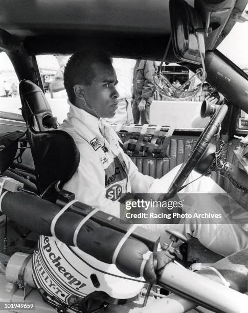 Willy T Rib Willy Ribbs Photos and Premium High Res Pictures - Getty Images