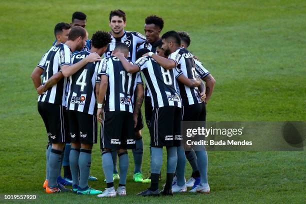 Players of Botafogo talk before a match between Botafogo and Atletico MG as part of Brasileirao Series A 2018 at Nilton Santos Stadium on August 19,...