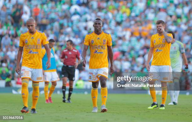 Players of Tigres walk during the fifth round match between Santos Laguna and Tigres UANL as part of the Torneo Apertura 2018 Liga MX at Corona...