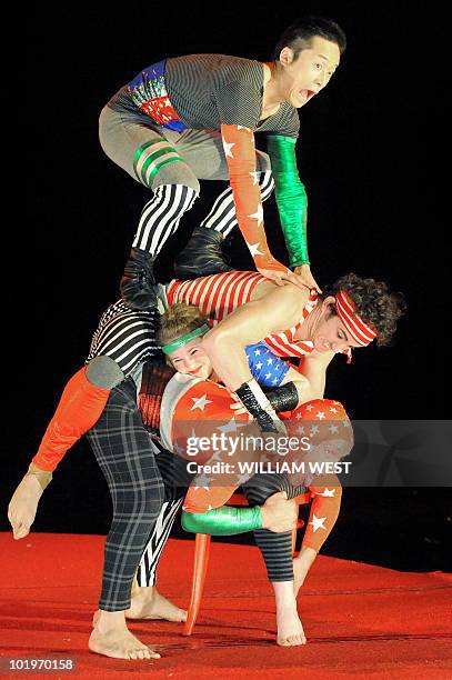 Circus Graduation National Institute Of Circus Arts Photos and Premium High Res Pictures ...