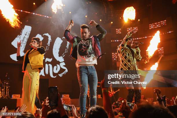 Singers Ashley Grace Perez of Ha-Ash, Prince Royce and Hanna Nicole of Ha-Ash perform on stage with Los Polinesios during the Nickelodeon Kids'...