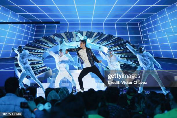 Alex Hoyer of Kally's Mashup performs on stage during the Nickelodeon Kids' Choice Awards Mexico 2018 at Auditorio Nacional on August 19, 2018 in...