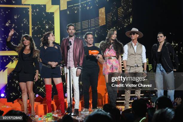 Diego Schoening, Alix Bauer, Erik Rubin, Mariana Garza,Sasha Sokol and Benny Ibarra of Timbiriche and Maite Perroni speak during the Nickelodeon...