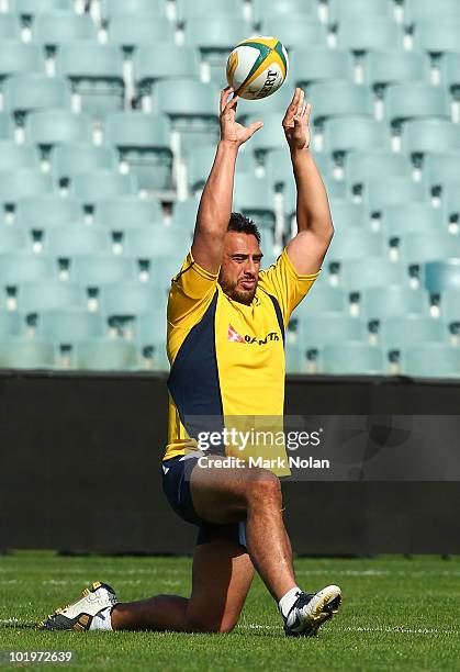 Huia Edmonds practices line out throwing during the Wallabies Captain's Run at Subiaco Oval on June 11, 2010 in Perth, Australia.