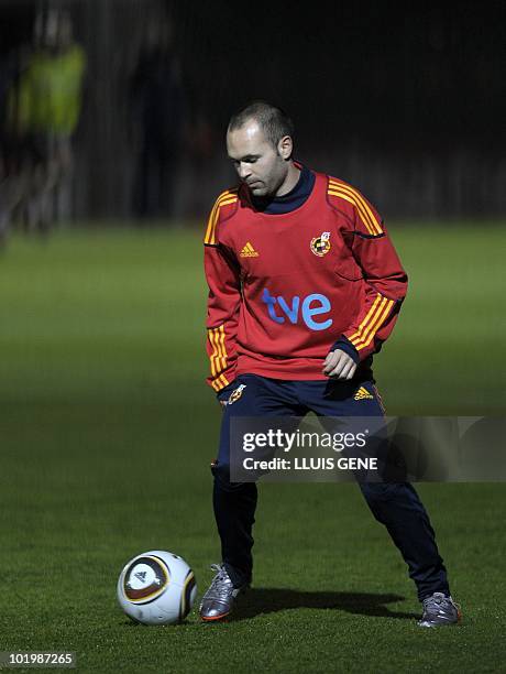 Spain's midfielder Andrés Iniesta takes part in the first team training session at North West University Sports Village on June 11, 2010 in...