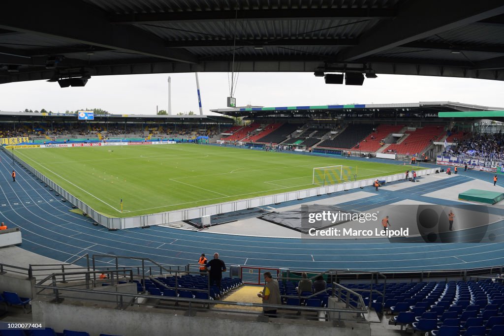 Eintracht Braunschweig v Hertha BSC - DFB Cup