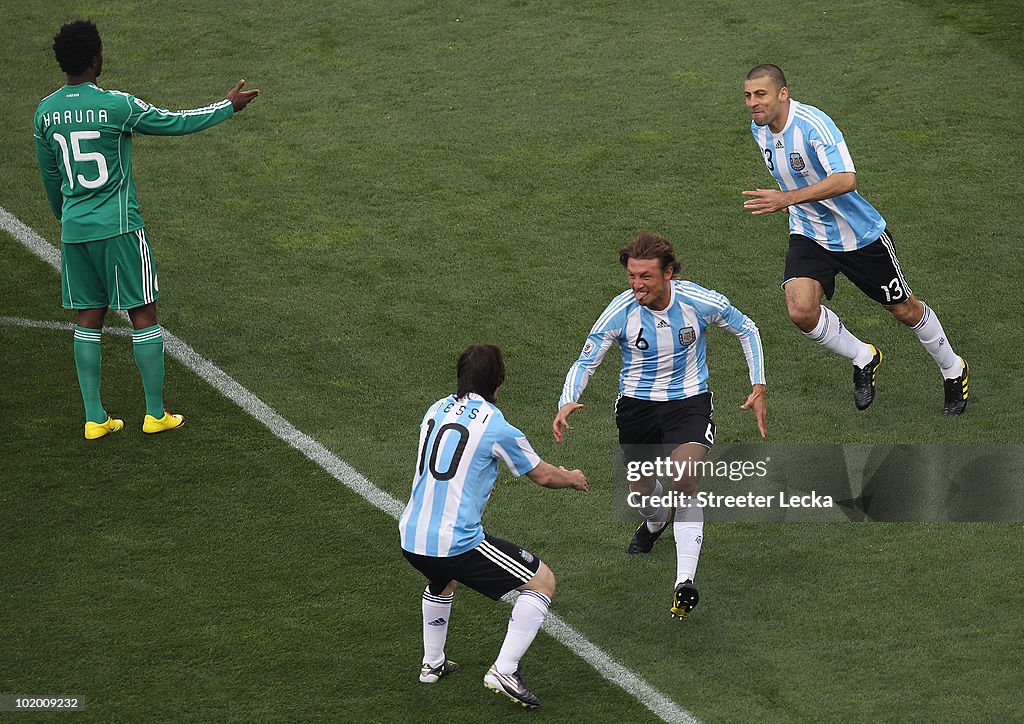 Argentina v Nigeria: Group B - 2010 FIFA World Cup