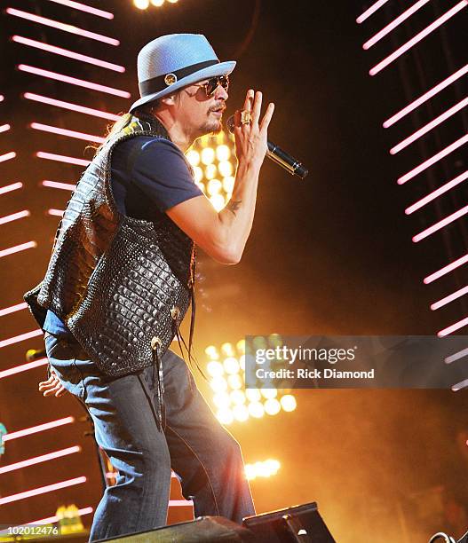 Singer/Songwriter Kid Rock performs during the 2010 CMA Music Festival on June 11, 2010 at LP Field in Nashville, Tennessee.