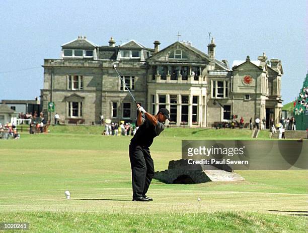 Tiger Woods of the USA on the 18th tee during the first round at the 2000 British Open golf Championships at the Old Course, St Andrews, Scotland....