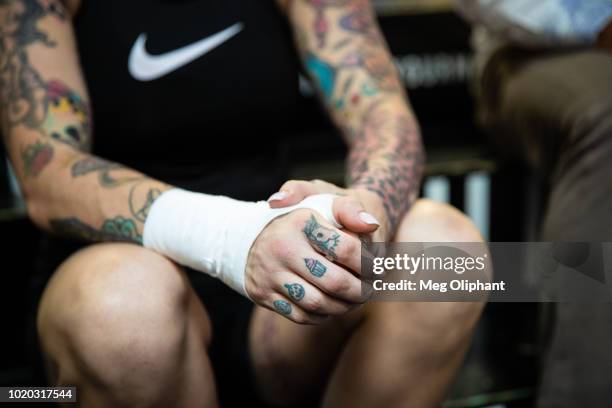 Australian UFC veteran and bare knuckle fighter Bec Rawlings and BKFC pay-per-view analyst Benny Ricardo answer questions about bare knuckle boxing...