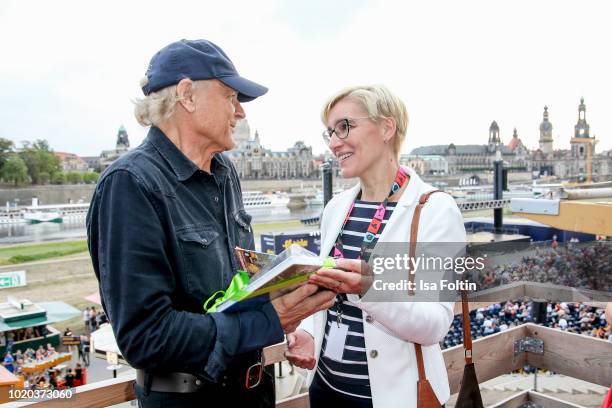 Italien-US actor Terence Hill and Anita Maass, mayor of Lommatzsch, the city in which Terence Hill grew up during the premiere of 'Mein Name ist...