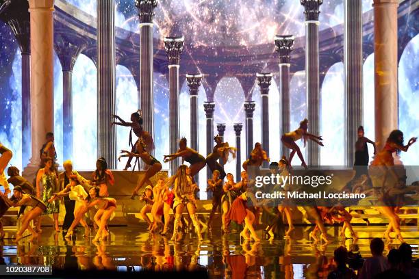 Lani Grande, Marjorie Grande, Ariana Grande, and Joan Grande take a bow onstage during the 2018 MTV Video Music Awards at Radio City Music Hall on...