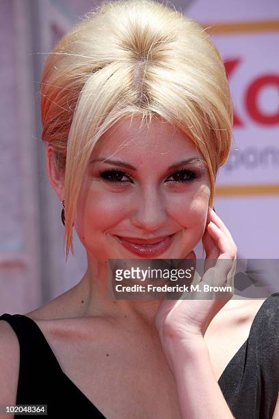 Actress Chelsea Staub arrives at premiere of Walt Disney Pictures' "Toy Story 3" held at El Capitan Theatre on June 13, 2010 in Hollywood, California.