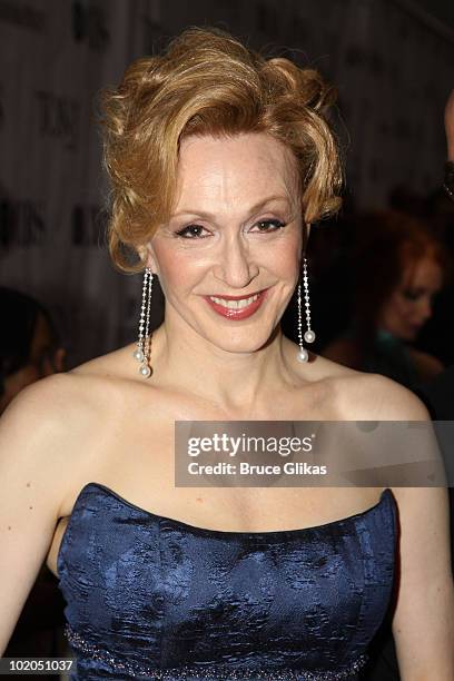 Jan Maxwell attends the 64th Annual Tony Awards at Radio City Music Hall on June 13, 2010 in New York City.