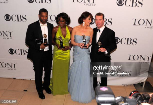 Denzel Washington, Viola Davis, Catherine Zeta-Jones and Douglas Hodge pose with their awards at the 64th Annual Tony Awards at The Sports Club/LA on...