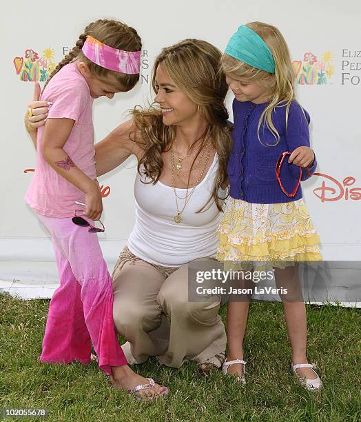 Actress Denise Richards and daughters Sam Sheen and Lola Sheen attend the 21st annual "A Time For Heroes" celebrity picnic benefit at Wadsworth...