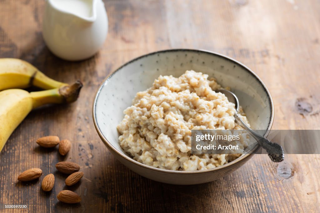 Oatmeal porridge in bowl for healthy breakfast