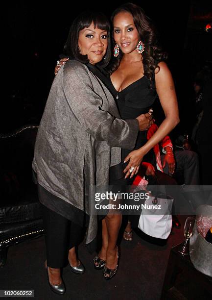 Patti LaBelle and Vivica A. Fox attend the 3rd annual Geminis Give Back at 1OAK on June 13, 2010 in New York City.