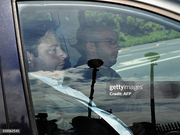 Chairman Bart De Wever arrives for his consultation with King Albert II on June 14, 2010 at the Royal Castle in Laeken-Laken, Brussels, the day after...