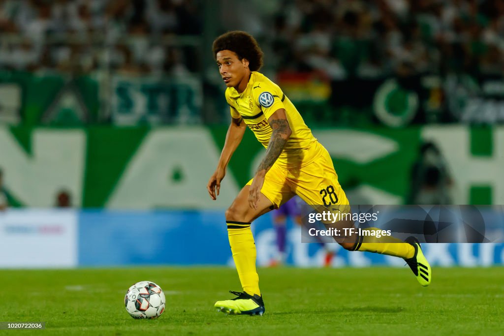 Greuther Fuerth v Borussia Dortmund - DFB Cup