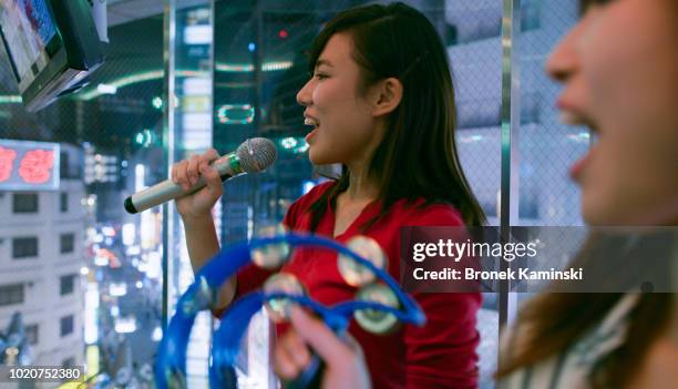 593点のカラオケ 日本のストックフォト Getty Images 593点のカラオケ 日本のストックフォト Getty Images