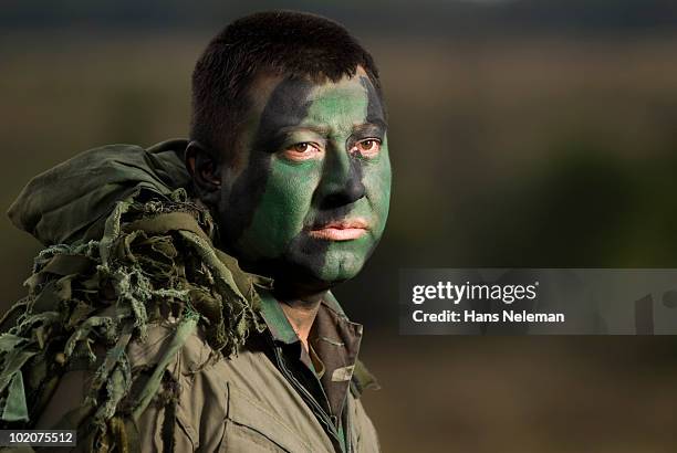408 Army Camo Face Paint Stock Photos, High-Res Pictures, and Images -  Getty Images