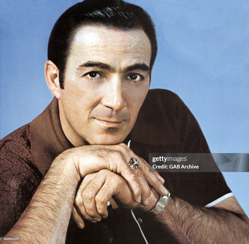 Faron Young Posed