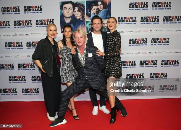 Singer Julia Engelmann, Ella Rumpf, Director Detlev Buck, Samuel Schneider and Stefanie Giesinger during the ''Asphaltgorillas' premiere at Kino in...