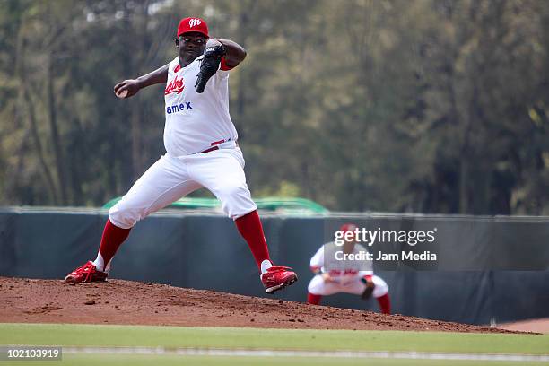 Esteban Jan of Diablos Rojos in action against Acereros de Monclova during their match at the end of the 2010 Liga Mexicana de Beisebol serie at the...