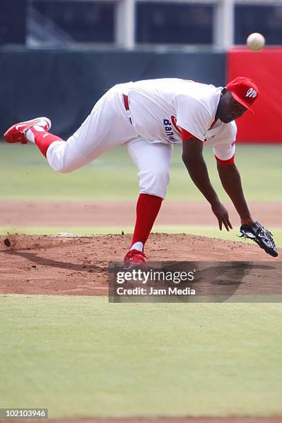 Esteban Jan of Diablos Rojos in action against Acereros de Monclova during their match at the end of the 2010 Liga Mexicana de Beisebol serie at the...