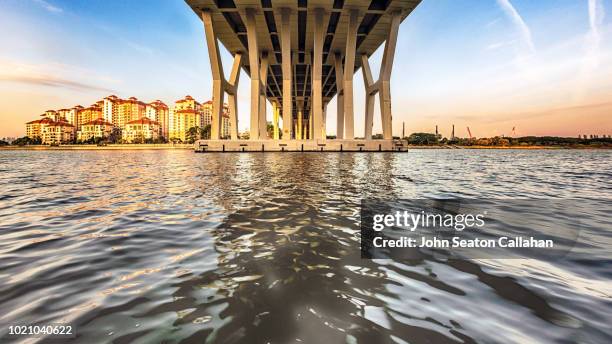 17 Merdeka Bridge Singapore Stock Photos, High-Res Pictures, and Images ...