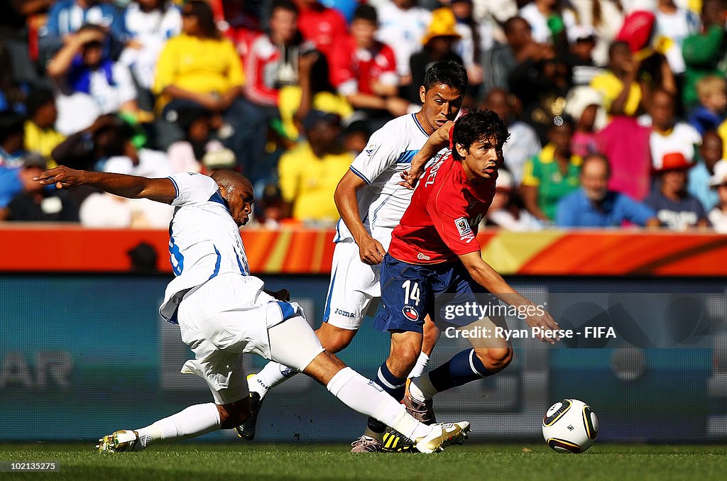 Honduras v Chile: Group H - 2010 FIFA World Cup