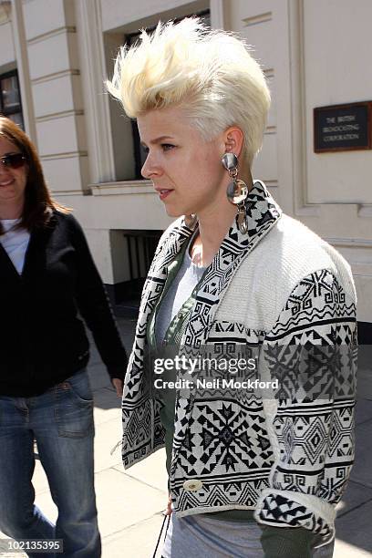 Robyn British Singer Robyn Singer Photos and Premium High Res Pictures - Getty Images