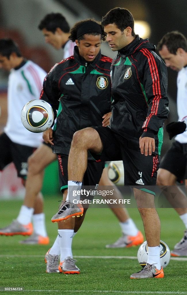 Mexico's defender Rafael Marquez plays w