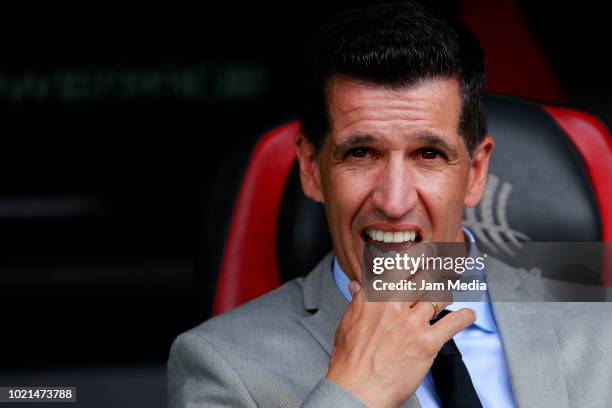 Gustavo Diaz, Coach of Leon looks on during the fifth round match between Cruz Azul and Leon as part of the Torneo Apertura 2018 Liga M at Azteca...