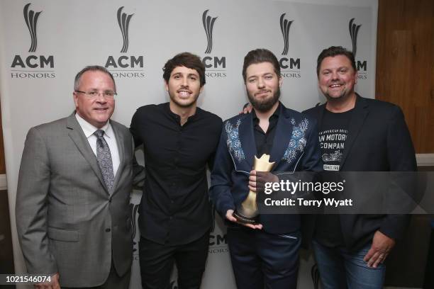 Academy of Country Music CEO Pete Fisher, Morgan Evans, Jeremy Dylan, and Storme Warren take photos during the 12th Annual ACM Honors at Ryman...