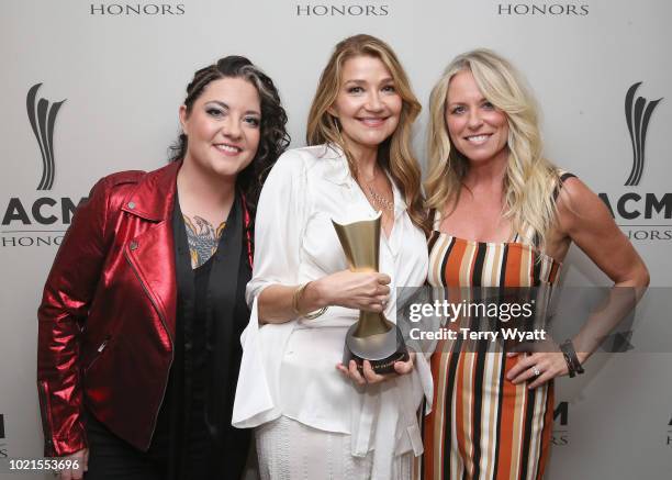 Ashley McBryde, Matraca Berg, and Deana Carter take photos during the 12th Annual ACM Honors at Ryman Auditorium on August 22, 2018 in Nashville,...